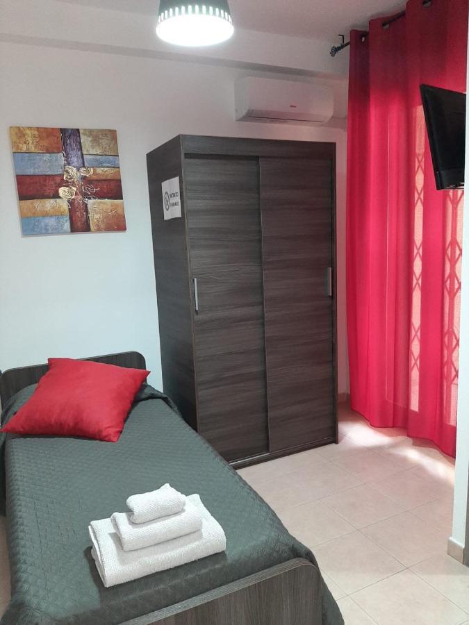 Guesthouse Loru Sestu Kamer foto