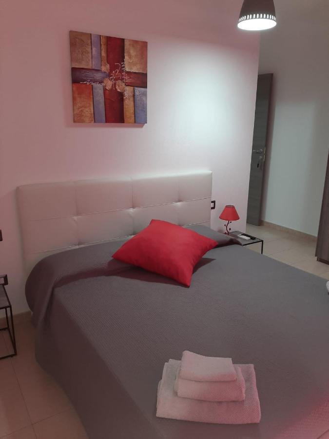 Guesthouse Loru Sestu Buitenkant foto